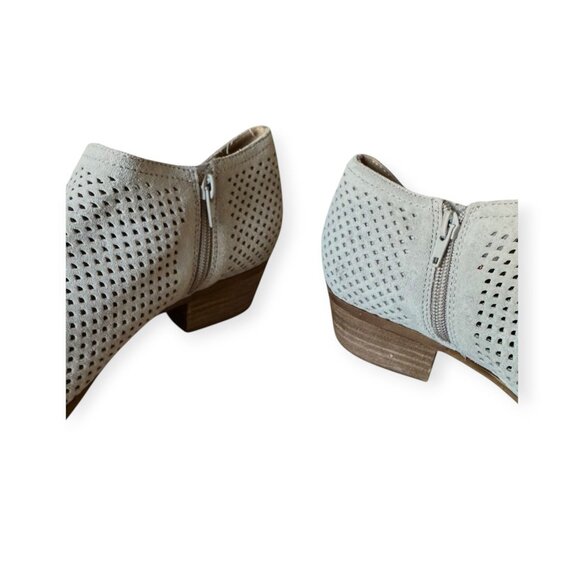 Lucky Brand Baylah2 Gray Suede Perforated booties, Size 9.5 - Picture 6 of 12